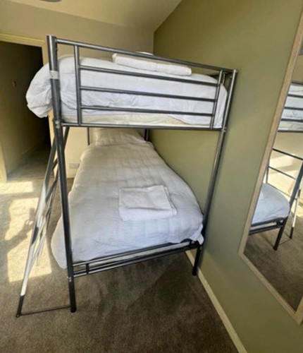 Grey metal single - grey, bunk